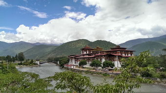 (合成小镇攻略)探索与建造：打造属于你的独特合成小镇游戏体验