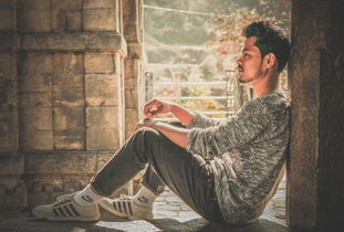 寻找《横刀断天苍》短剧播放地址,一起揭露剧中每个角色的魅力 寻找《横刀断天苍》短剧播放地址,一起揭露剧中每个角色的魅力