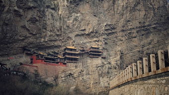 纵观历史变迁，探寻那个被时间遗忘的玛雅游戏：它的起源、发展及消逝的深度解析
