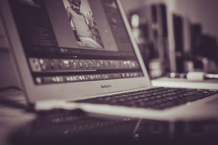 (如何网上看电影不收费)如何在网路上合法观赏免费电影的详细攻略