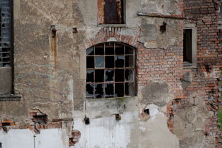 (拆东墙补西墙,不如修好自家房子)拆东墙补西墙,不如修好自家房。 (拆东墙补西墙,不如修好自家房子)拆东墙补西墙,不如修好自家房。