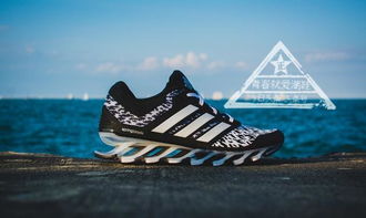 三叶草GW4334:激发激情与活力的时尚新宠 三叶草GW4334:激发激情与活力的时尚新宠