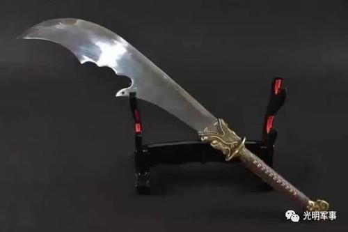 探寻七种武器系列顺序: 从古至今的演变与应用技巧 探寻七种武器系列顺序: 从古至今的演变与应用技巧